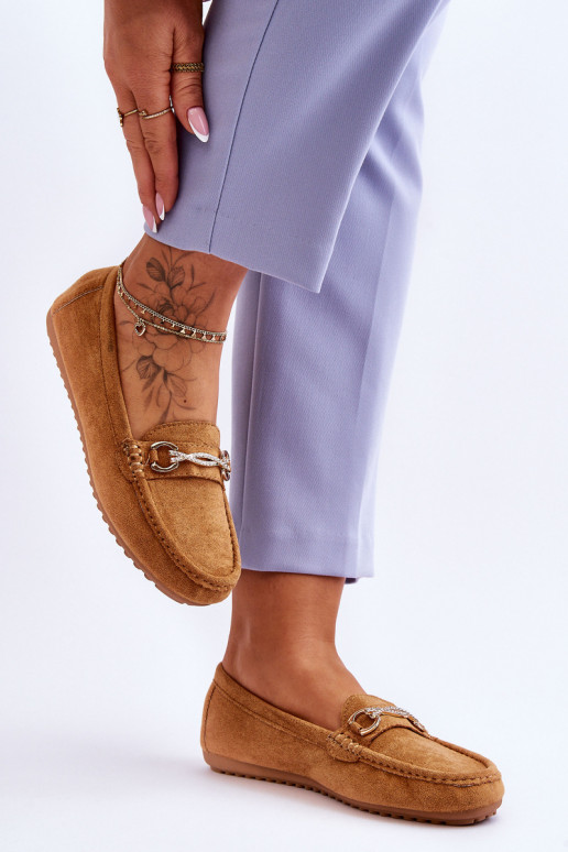 Klasiski zamšādas mokasīni ar ornamentiem brūnas krāsas Amera