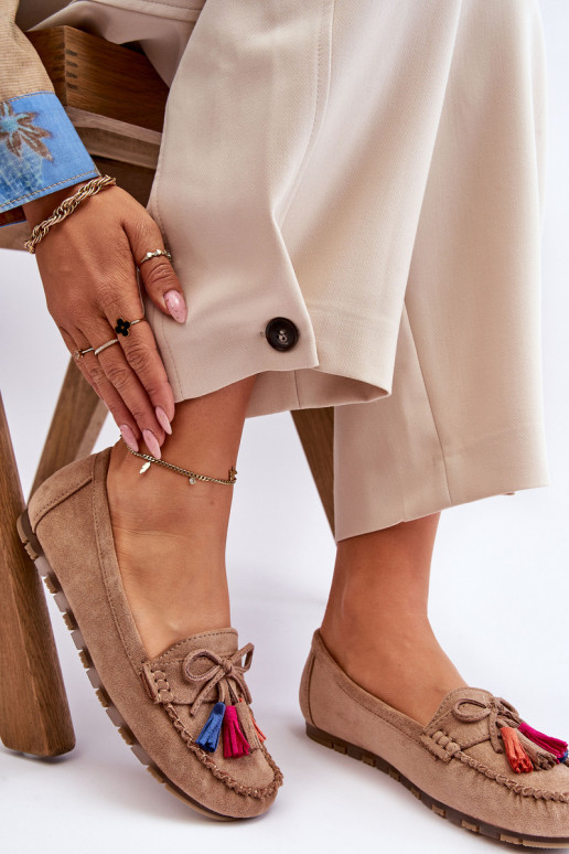 Zamšādas mokasīni ar pušķiem smilšu krāsas Dorine