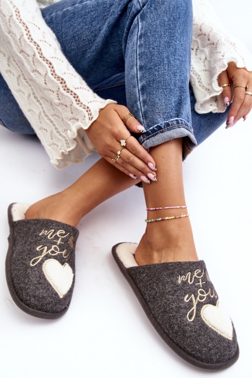 Klasiska modeļa Čības siltināti Pelēkas krāsas Mabira Klasiska modeļa Čības siltināti Pelēkas krāsas Mabira