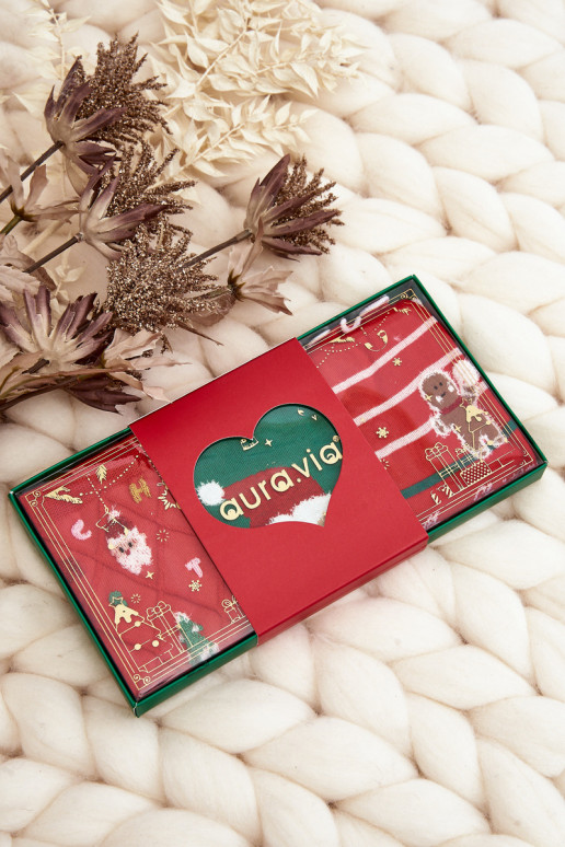 Komplektā 3 pāri svētku zeķu Komplektā 3 pāri svētku zeķu