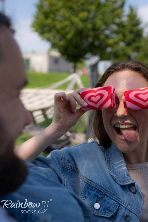 Zeķes COUPLE BOX 2 pāri Kaste ar sirsniņām