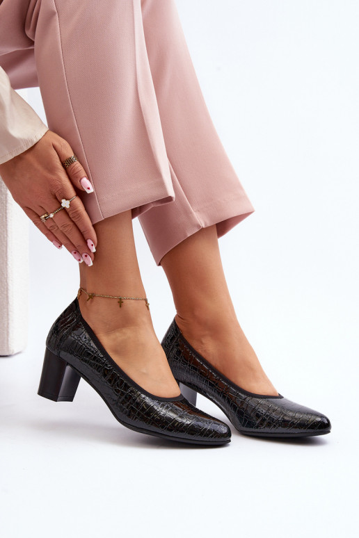 Laque Kurpes Ar reljefu melnas krāsas Cynania Laque Kurpes Ar reljefu melnas krāsas Cynania