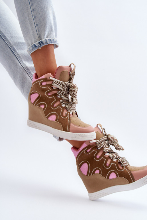 Sneakers modeļa apavi Rozā krāsas Leoppa Sneakers modeļa apavi Rozā krāsas Leoppa