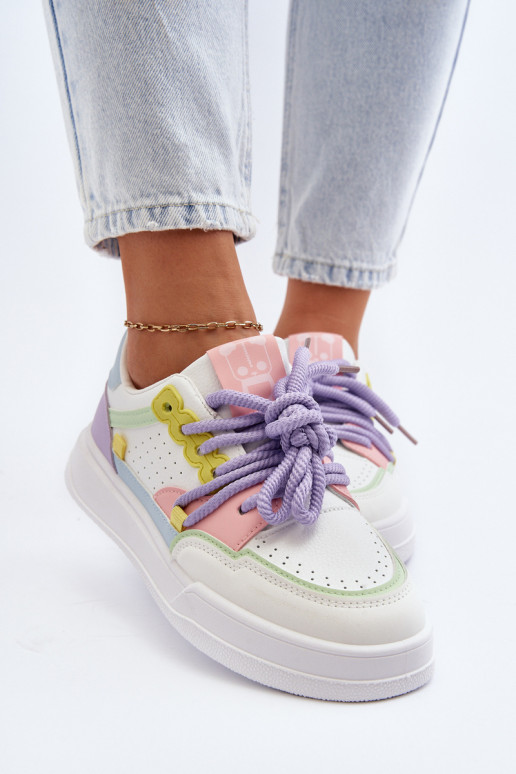 Sneakers modeļa apavi Eko Dažādu krāsu Avanalis Sneakers modeļa apavi Eko Dažādu krāsu Avanalis