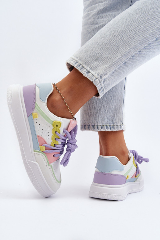 Sneakers modeļa apavi Eko Dažādu krāsu Avanalis Sneakers modeļa apavi Eko Dažādu krāsu Avanalis