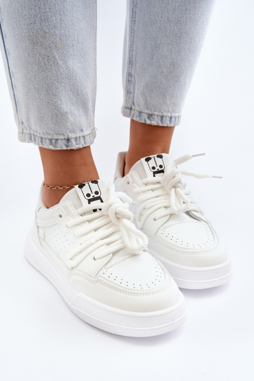 Sneakers modeļa apavi Eko baltas krāsas Avanalis Sneakers modeļa apavi Eko baltas krāsas Avanalis