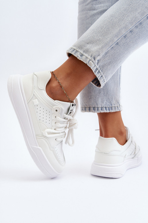 Sneakers modeļa apavi Eko baltas krāsas Avanalis Sneakers modeļa apavi Eko baltas krāsas Avanalis