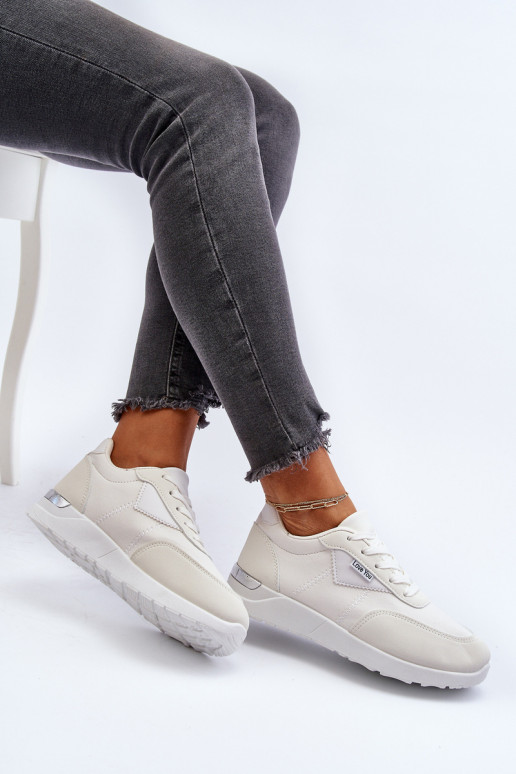 sporta apavi Sneakers modeļa apavi baltas krāsas Vovella sporta apavi Sneakers modeļa apavi baltas krāsas Vovella