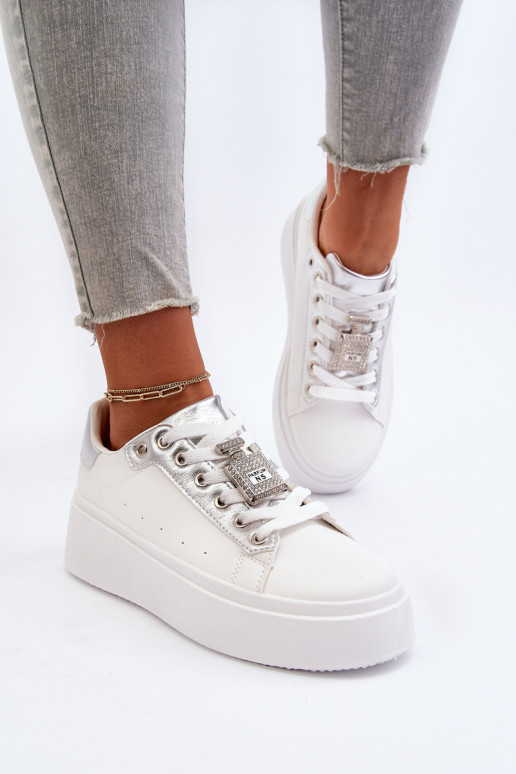 Sneakers modeļa apavi ar ornamentiem baltas krāsas Celedria Sneakers modeļa apavi ar ornamentiem baltas krāsas Celedria