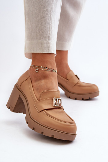 apavi ar ornamentiem brūnas krāsas Ranunca