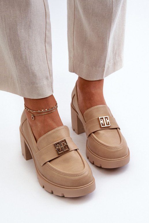 apavi ar ornamentiem smilšu krāsas Ranunca