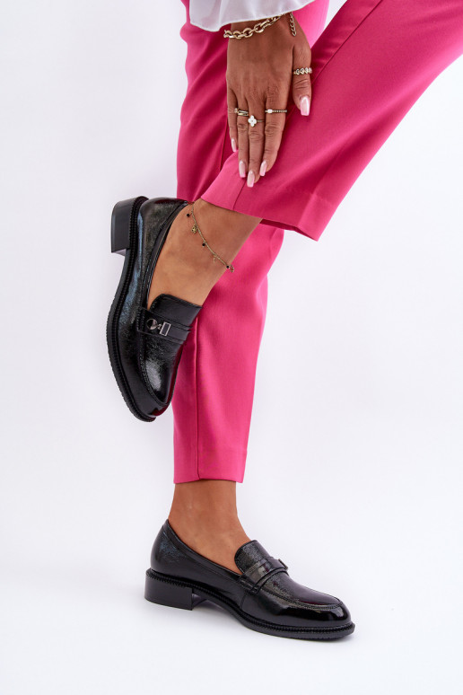 Lakoti mokasīni melnas krāsas Nerilaja