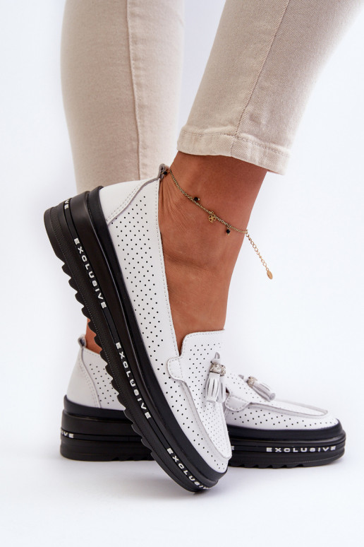 Sieviešu mokasīni ar apzeltītu zoli baltas krāsas Assetnima