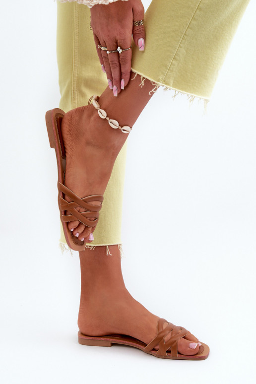 sieviešu čības Eko   ar platiem papēžiem brūnas krāsas Moldela