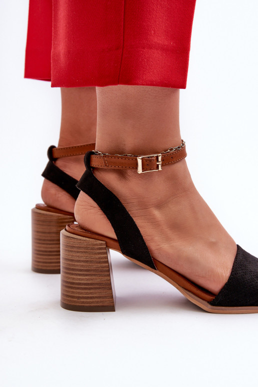 Sieviešu basenes Z u Melns Ronvia