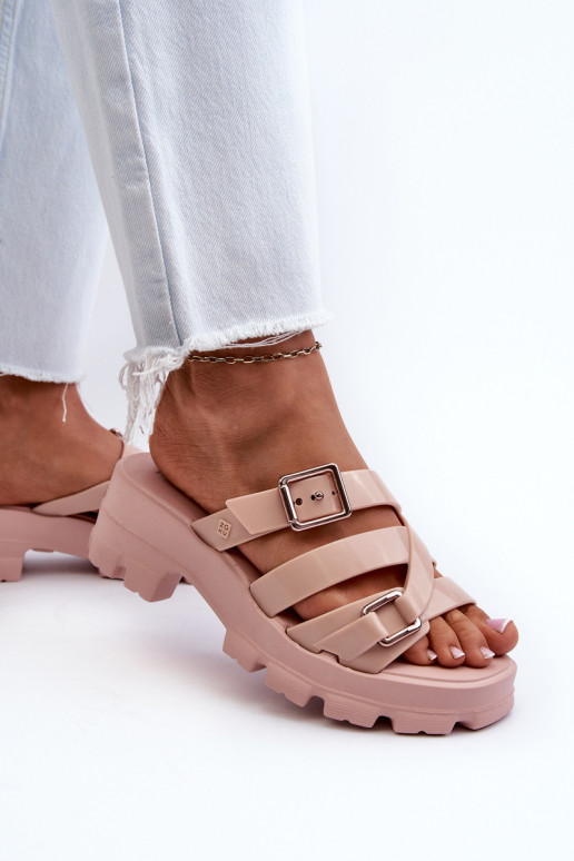  sieviešu čības   NN285044 Gaiši sārtas krāsas