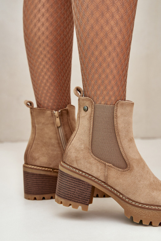 Sieviešu puszābaki siltināti ar papēdi owe smilšu krāsas Irissinae Sieviešu puszābaki siltināti ar papēdi owe smilšu krāsas Irissinae