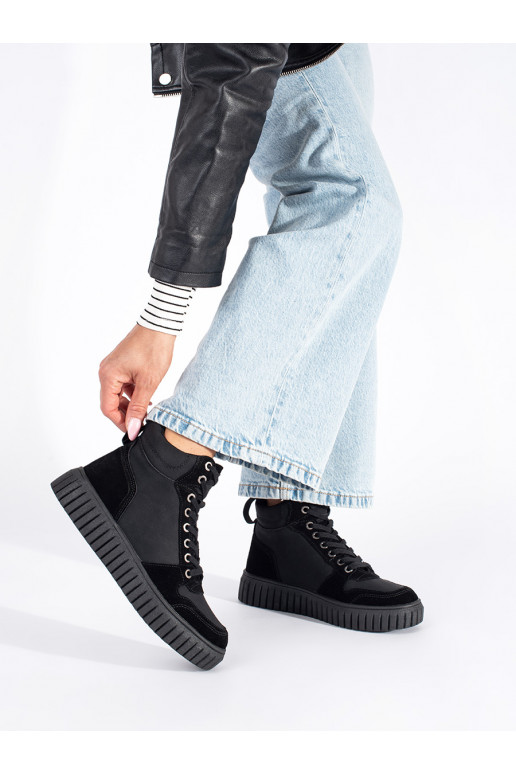 Melns zābaki  na grubej tłoczonej podeszwie