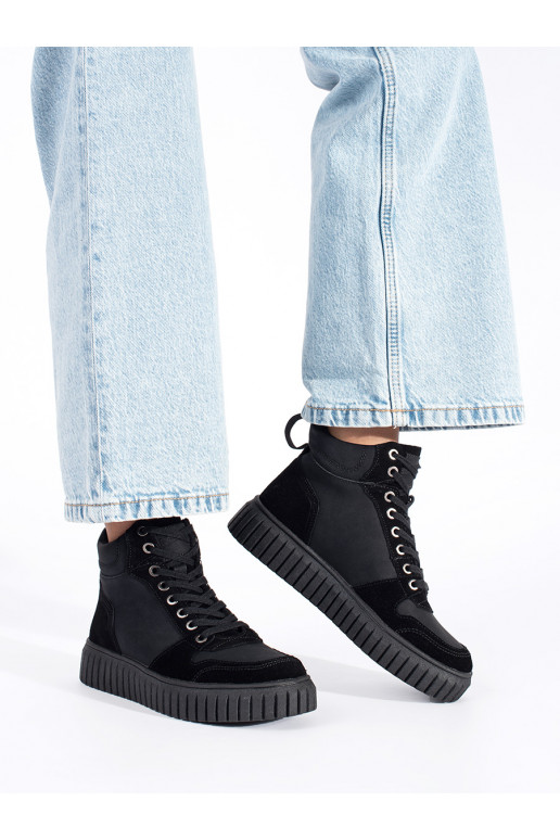 Melns zābaki  na grubej tłoczonej podeszwie