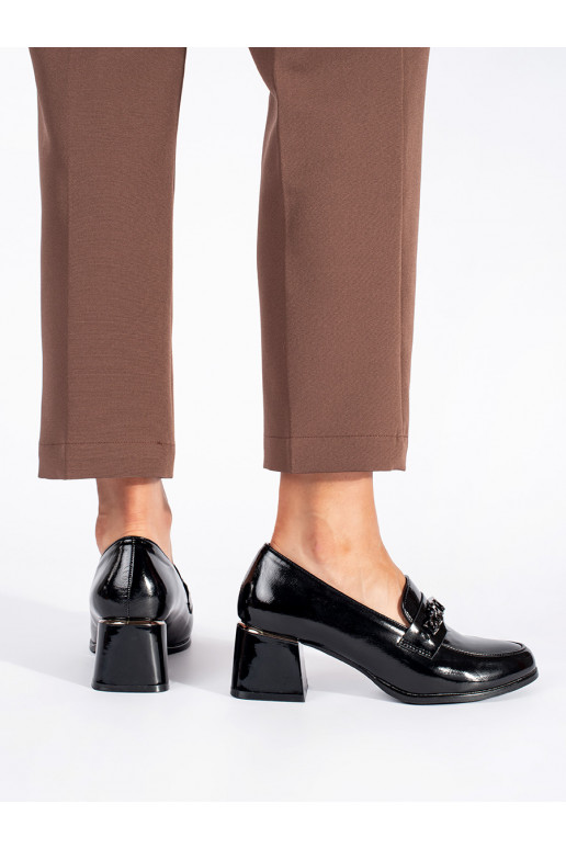 Melns  kurpes  Melns  kurpes