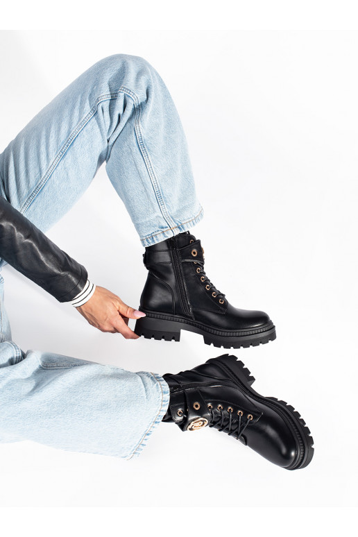 Melns sieviešu zābaki 