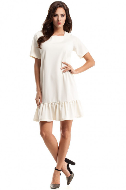 Ikdienas kleita baltā/bēšā krāsā