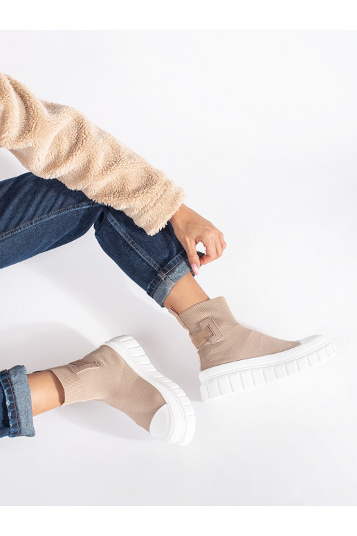 smilšu krāsas  kurpes ar platformu