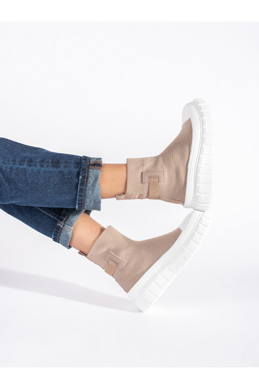 smilšu krāsas  kurpes ar platformu