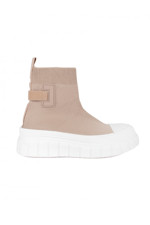 smilšu krāsas  kurpes ar platformu