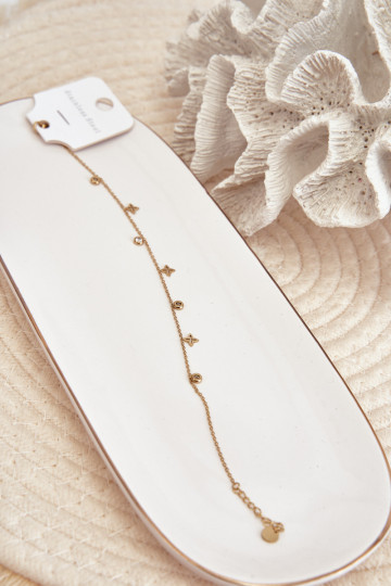 Rokassprādze ir zelta