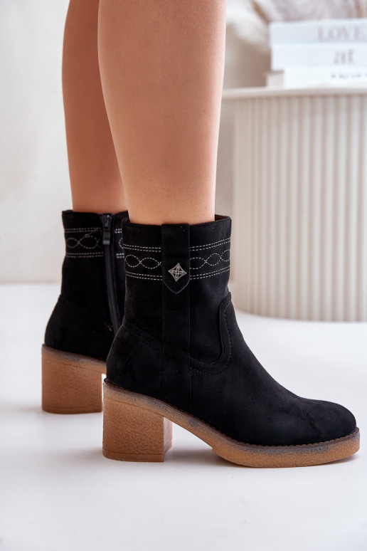 siltināti Sieviešu puszābaki ar papēdi  Melns Vailia