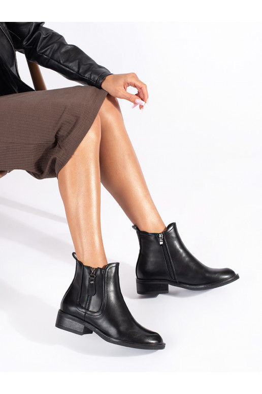 Melns Sieviešu zābaki z ozdobnym zamkiem