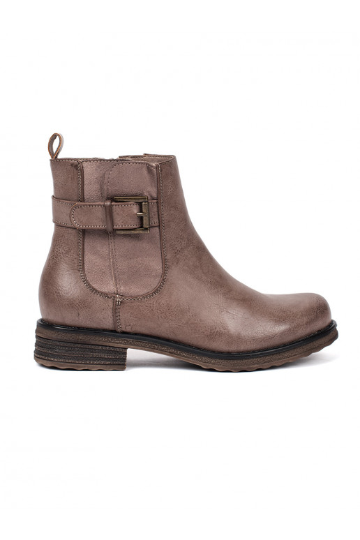 brūnas krāsas sieviešu zābaki 