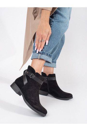 Melns  sieviešu zābaki  2