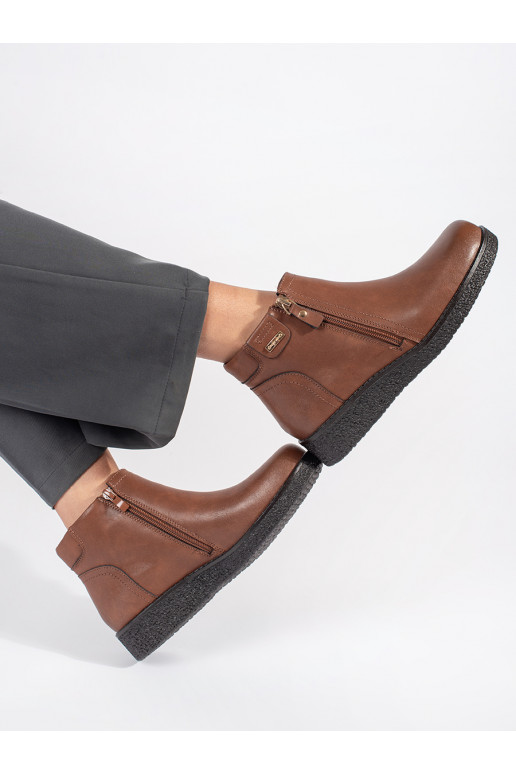 brūnas krāsas    zābaki  Sergio Leone