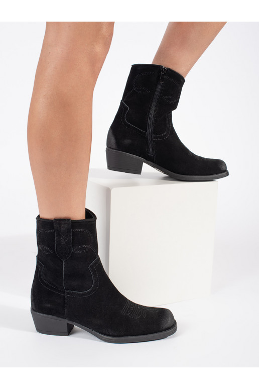   Melnas krāsas zābaki  Sergio Leone