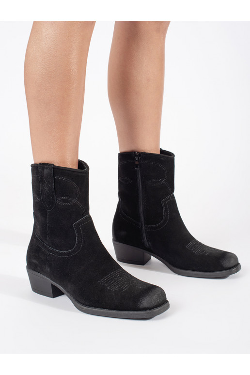   Melnas krāsas zābaki  Sergio Leone