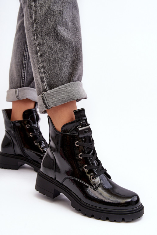 Sieviešu lakas efekta svārki ar... Sieviešu lakas efekta svārki ar...