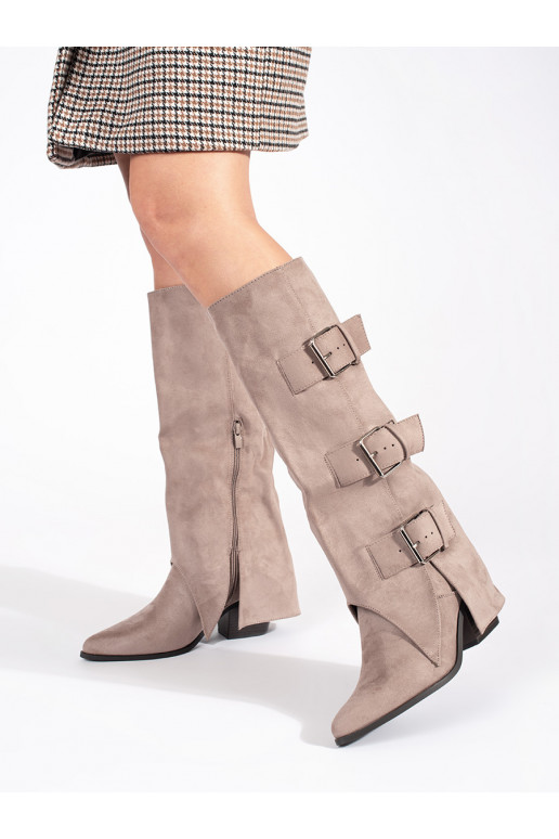 smilšu krāsas  Sieviešu zābaki uz papēža  smilšu krāsas  Sieviešu zābaki uz papēža