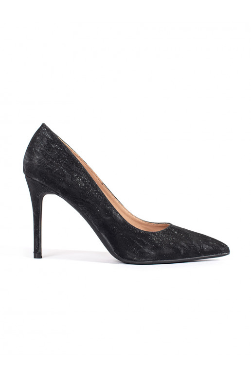 Melns  puszābaki puszābaki