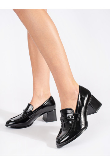 Melns kurpes sieviešu mokasīni