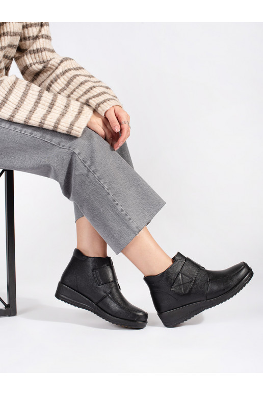 Melns  sieviešu zābaki 