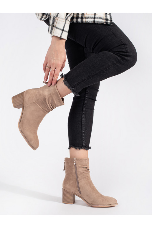 smilšu krāsas  sieviešu zābaki 