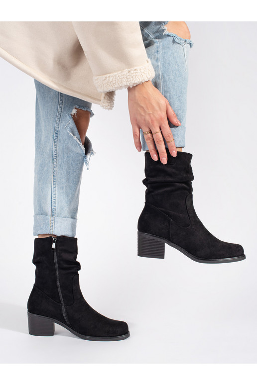 Melns sieviešu zābaki stylu kowbojek 