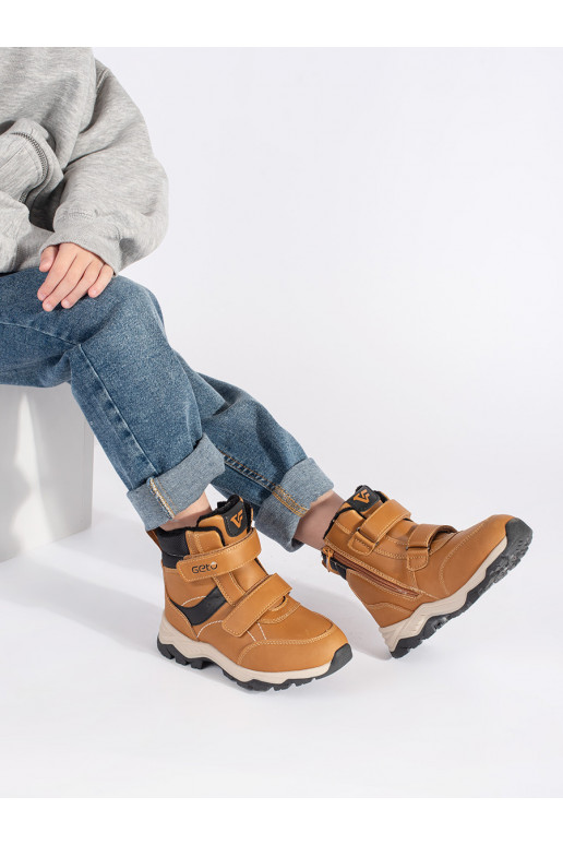 siltināti  trzewiki y