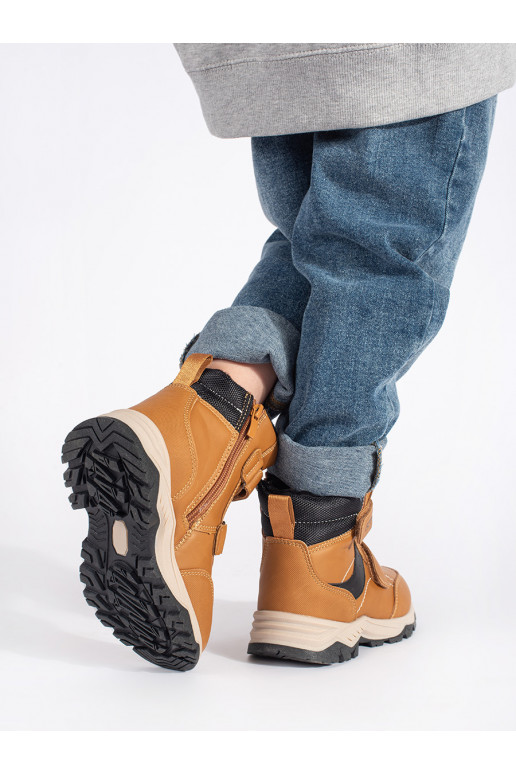 siltināti  trzewiki y