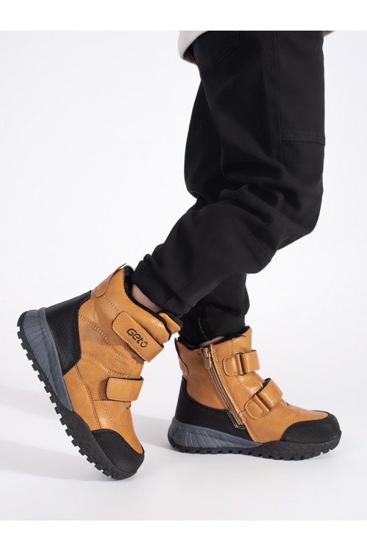 siltināti  trzewiki y siltināti  trzewiki y