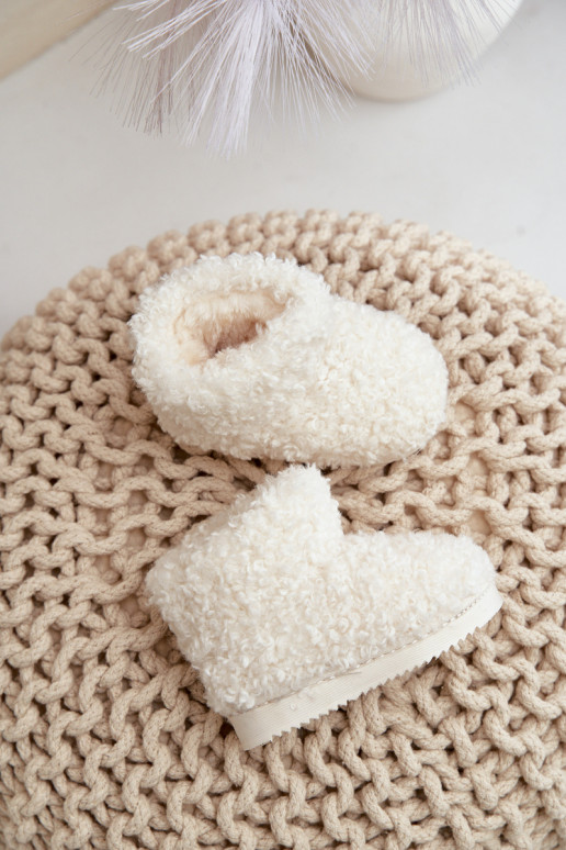 Sieviešu puszābaki sniega apavi Bērnu apavi ar kažokādu Typu Baranek Ziloņkaula krāsas Mevael Sieviešu puszābaki sniega apavi Bērnu apavi ar kažokādu Typu Baranek Ziloņkaula krāsas Mevael