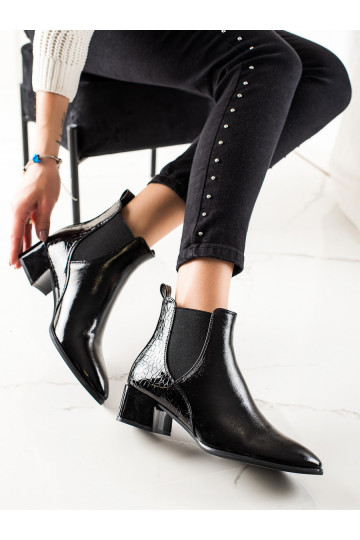 Eleganta stila Sieviešu zābaki Shelovet Melnas krāsas