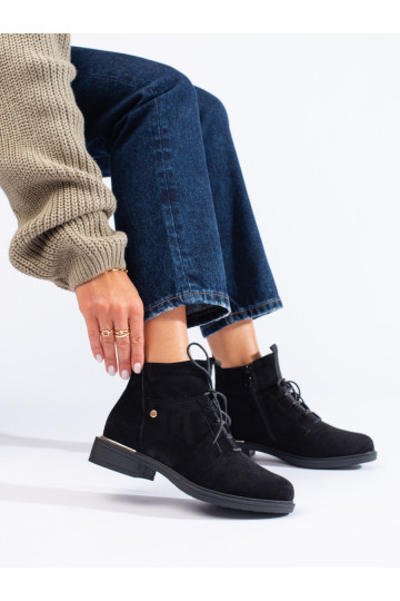 zamšādas Melnas krāsas  zābaki  2